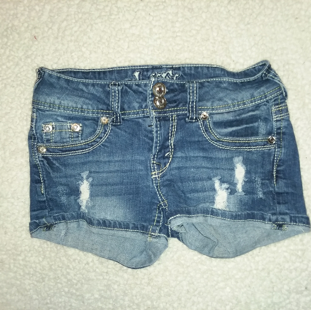 Wallflower shorts
